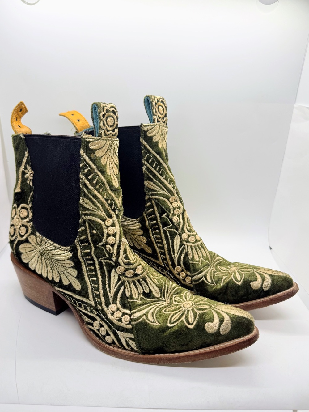 Lenni The Label + Ps Kaufman Free People Moss Green Velvet Embroidered Boots 8.5